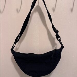 Uniqlo Black Mini Shoulder Bag